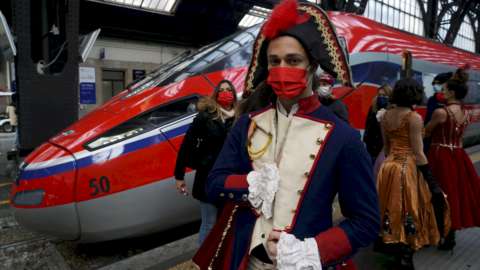 Alta velocidade italiana na França, a Frecciarossa 1000 da FS-Trenitalia faz sua estreia entre Paris e Lyon