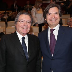 Intesa Sanpaolo: Presidente Gian Maria Gros-Pietro riceve il Premio Roma dedicato allo sviluppo del Paese