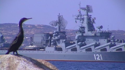 Russia, Moskva cruiser sunk by Ukrainian missiles: Pentagon confirms it. Furious Putin