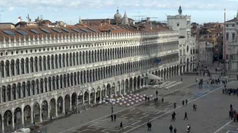 Venezia: Generali inaugura e riapre il palazzo delle Procuratie Vecchie dopo 5 anni di restauro