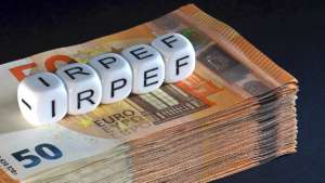 Addizionali Irpef: soldi in banconote