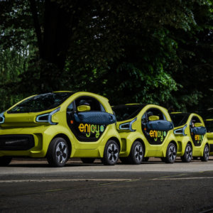 Carsharing: In Turin konzentriert sich Enjoy mit der Ankunft von 100 neuen XEV YOYO-Autos auf Strom