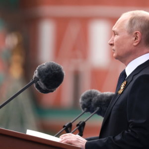 Putin'in 9 Mayıs Konuşması: "Küresel Bir Savaştan Kaçınmak." Büyük bir duyuru yok ve nükleer enerji de yok.