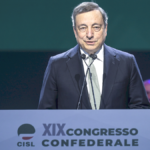 Pressione fiscale, Draghi: “Nel 2022 calerà dello 0,4%, la riduzione più consistente degli ultimi 6 anni”