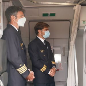 Mascarilla en el avión: parada obligatoria a partir del 16 de mayo en vuelos en Europa