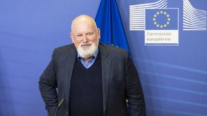 Frans Timmermans presenta il piano Ue sul gas