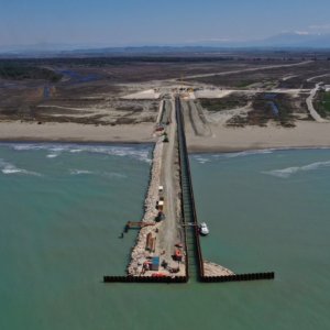 Gasdotto Tap: nelle acque di San Foca in Puglia installate strutture a tutela dell’ambiente marino
