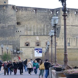 Vitignoitalia: di Castel dell'Ovo di Naples protagonis dari wilayah penghasil anggur Italia