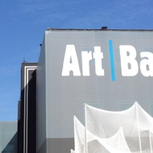 Art Basel: 2022 baskısı için sanat, söyleşiler ve bir film programı