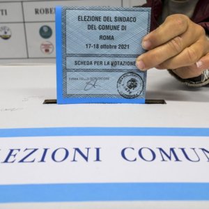 Alegeri municipale 2022: când, unde și cum se votează? Un test pentru părți. Ghid complet de administrativ