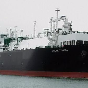 Liquefied natural gas: Snam buys a storage and regasification vessel for 330 million euro