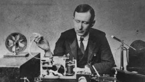 Fascist Marconi? Certainly yes, but he remains the Steve Jobs of the XNUMXth century and Wales could have woken up earlier