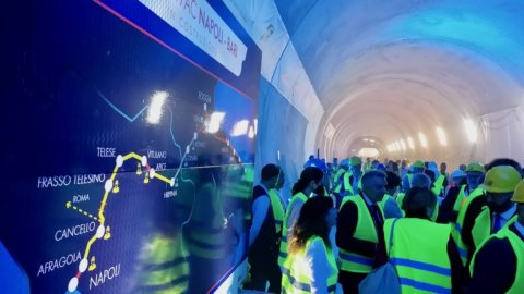 Nápoles-Bari, FS High Speed: a barreira final no túnel Monte Aglio foi derrubada