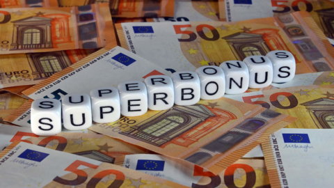 Superbonus: the transfer of tax credits will be extended beyond March 31 with a fine of 250 euros