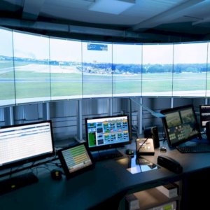 Aeroporti: Enav inaugura a Brindisi la prima torre di controllo italiana gestita da remoto