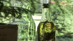 olio extravergine d'oliva in bottigli