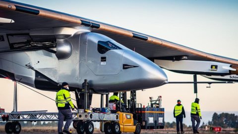 Ministero della Difesa di Lussemburgo: primo drone militare solare, Leonardo sigla un accordo