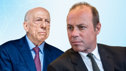 Government crisis and two-faced entrepreneurs: Confalonieri's (Mediaset) crushes and Lavazza's wisdom