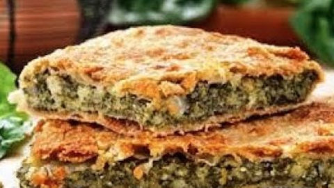 Erbazzone: a receita de uma saborosa torta de acelga, símbolo e especialidade da culinária reggio