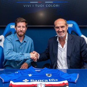 Sampdoria, Banca Ifis als Hauptsponsor bestätigt und präsentiert das neue Trikot