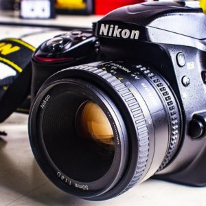 Nikon dice addio alle reflex e archivia 60 anni di storia della fotografia