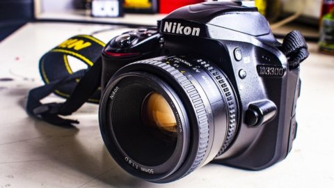 Nikon se despede das SLRs e registra 60 anos de história da fotografia