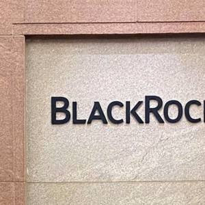 BlackRock, masse tornano oltre 9 mila miliardi, in lieve calo i ricavi a -1%. Gli utili salgono del 27%