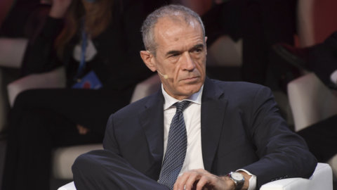 Carlo Cottarelli si candida con Pd e Più Europa alle politiche. Letta: “Una delle nostre punte di diamante”