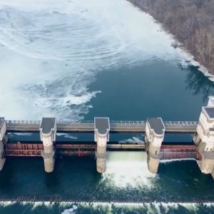 Parcul Abruzzo: centrala hidroelectrică renaște și trei fotografi îi dedică o carte