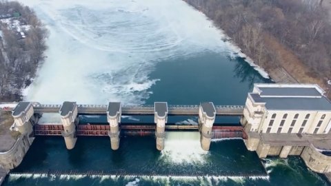Парк Абруццо: гидроэлектростанция возрождается, и три фотографа посвящают ей книгу