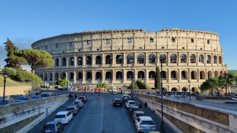 Colosseo: i biglietti vanno a ruba o finiscono in mano a siti speculativi? L’Antitrust apre l’indagine