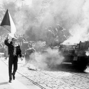 20 AUGUST, S-A ÎNTÂMPLAT AZI – Adio primăvara de la Praga: în 1968 URSS invadează Cehoslovacia