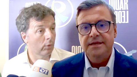 Adeus terceiro polo: entre Iv e Action é o divórcio. Renzi: "Gol na própria Calenda" que responde: "Iv não quer partido único"