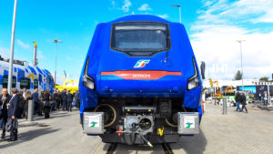 Blues treno ibrido