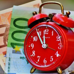 Bonus 150 euro, quando arriva? Pagamenti a novembre 2022 e febbraio 2023: ecco il calendario Inps