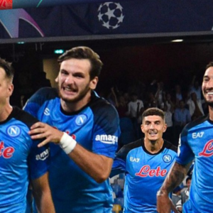 Champions: trionfo del Napoli che strapazza il Liverpool ma disastro Inter, sconfitta in casa dal Bayern