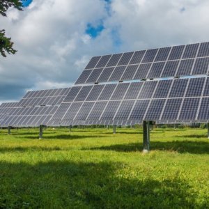 Sicilia: en marcha el mayor parque fotovoltaico de Italia de 400 GWh/año