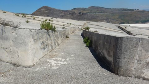 Gibellina, la ville symbolique du tremblement de terre de Belice se souvient de Ludovico Corrao et de son engagement envers l'art