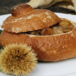 Minestrone de castane din San Zeno di Montagna este o mutație gustoasă a minestronei de fasole venețiene