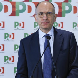 Congresso Pd al bivio: rinnovarsi o perire, più riformismo o populismo. Due cordate in campo