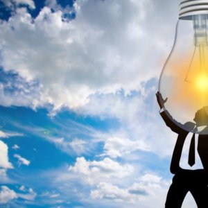 Comunità energetiche rinnovabili al rallentatore. Incredibile: mancano ancora le regole