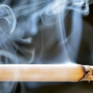 United Kingdom, anti-smoking law arrives: stop the sale of cigarettes for those born after 2009