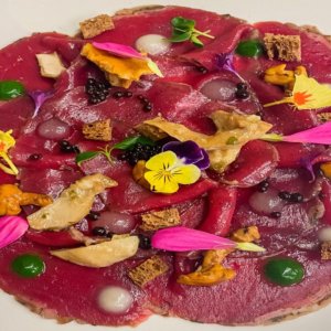 Das Reh-Carpaccio-Rezept von Küchenchef Federico Kratter: der „neue Geschmack“ der Dolomiten