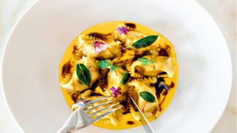 Ein Rezept für Weihnachten: die raffinierten Ravioli del Plin von Küchenchef Fabrizio Borraccino vom Four Seasons in Mailand