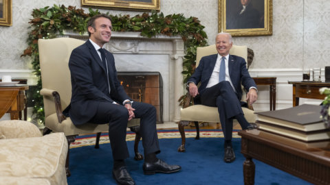 Russia-Ukraine: Biden and Macron launch the Peace Conference for December 13th