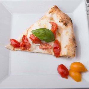 Pizza: la Casa de Rinaldi din Napoli, palma 2022 a maeștrilor producători de pizza ai Asociației True Napolitan Pizza