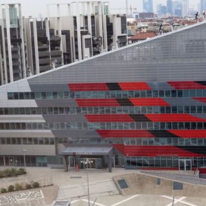 Милан: расследование миланской прокуратурой продажи клуба Эллиоттом компании RedBird