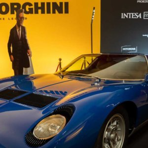 Intesa Sanpaolo ikut mendanai film tentang kehidupan Ferruccio Lamborghini, tersedia di Prime Video mulai 19 Januari