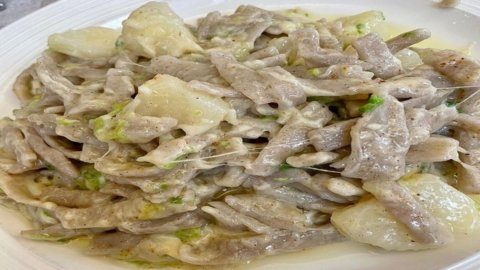 Pizzoccheri della Valtellina 的食谱：一道代表自豪民族文化传统的标志性菜肴