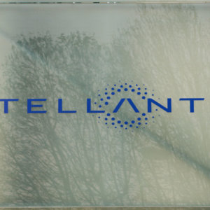 Stellantis: 130 миллионов в Германии для завода, который будет выпускать новый Opel. Приобретение компаний по аренде Ald и Leaseplan